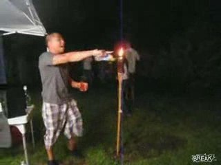 Régis joue avec le feu[choc]