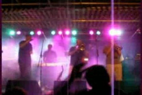 ABUZ KOMSA Politiquement Correct Scientifiquement Incorrect