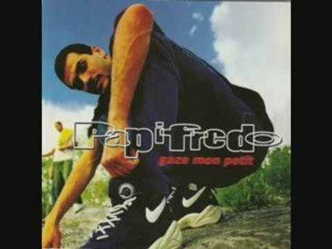 Papi Fredo Léve Le Bras En LAir 1997