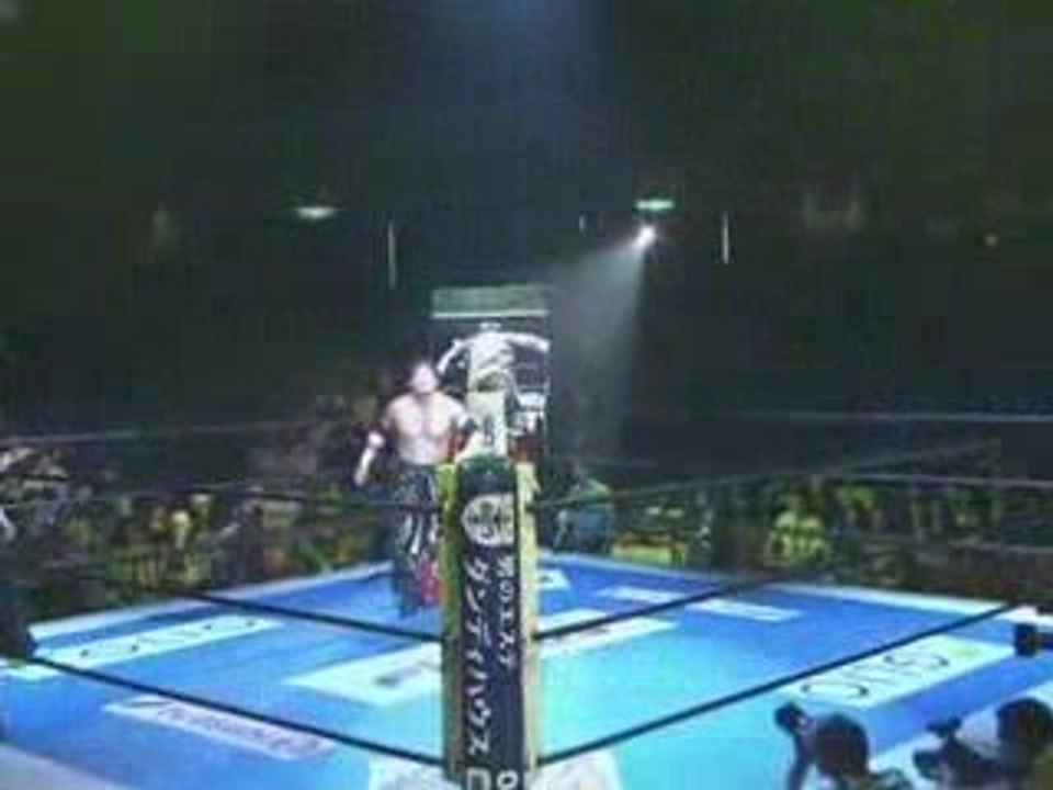 TAJIRI  vs Kazuchika Okada 16 de agosto