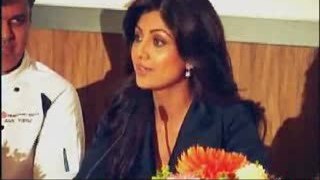 Shilpa Shetty - Buys 33% Stake In V8 Gourmet Group 7