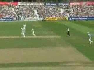 Flintoff runs out Ponting (Ashes 2009)