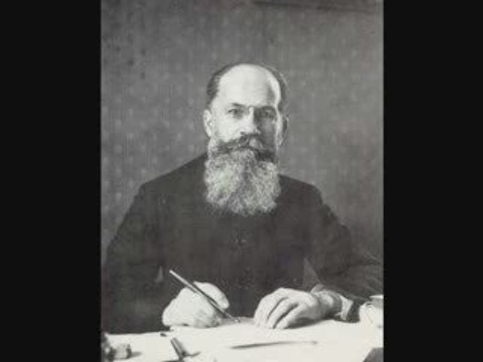 Alimentation + Bonus (vidéo de Belette en action)