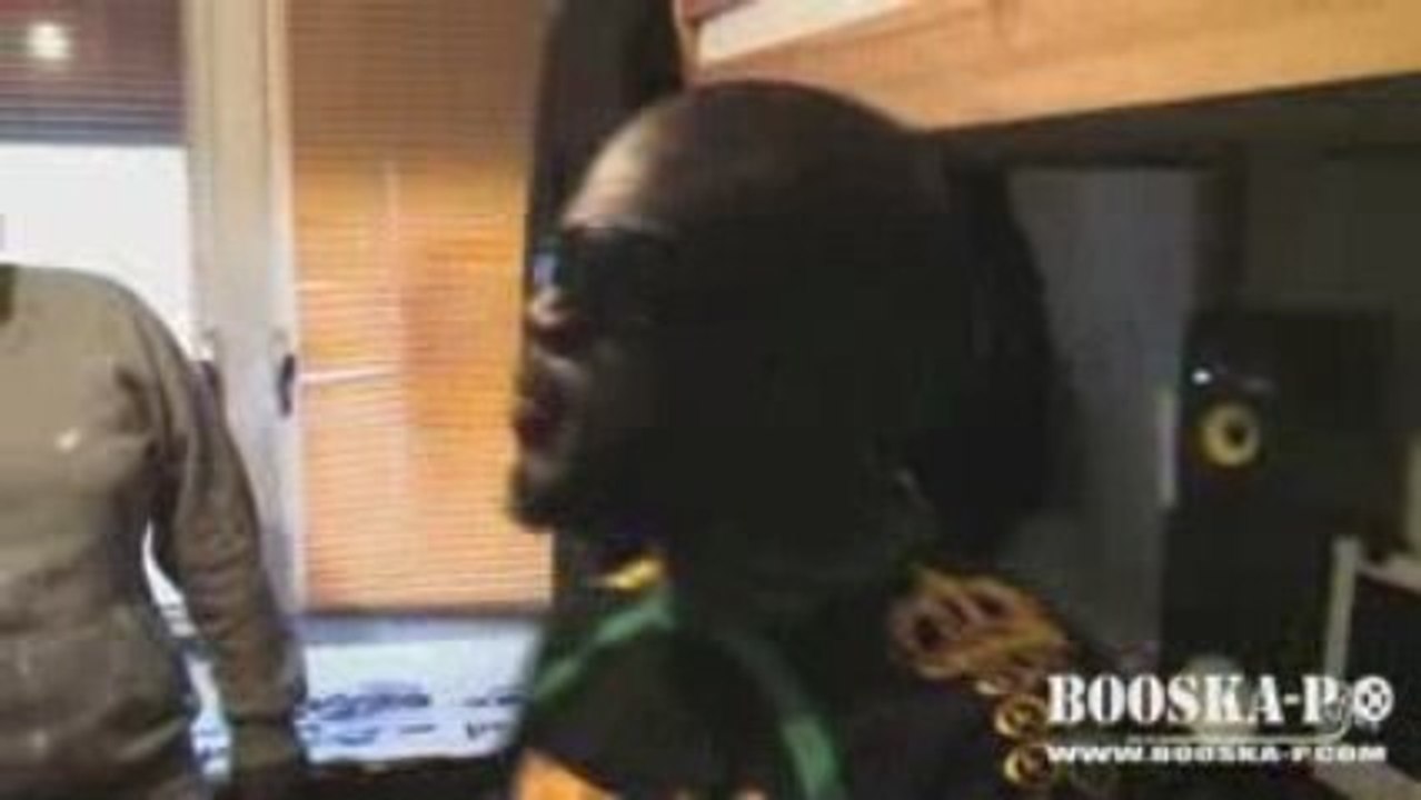 AL PECO BY WAZAL  FREESTYLE CLANDESTINES SUR BOOSKA- P. COM