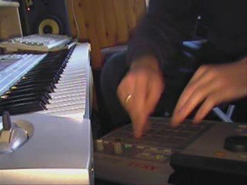 J.Bee prod Making Beat # 4