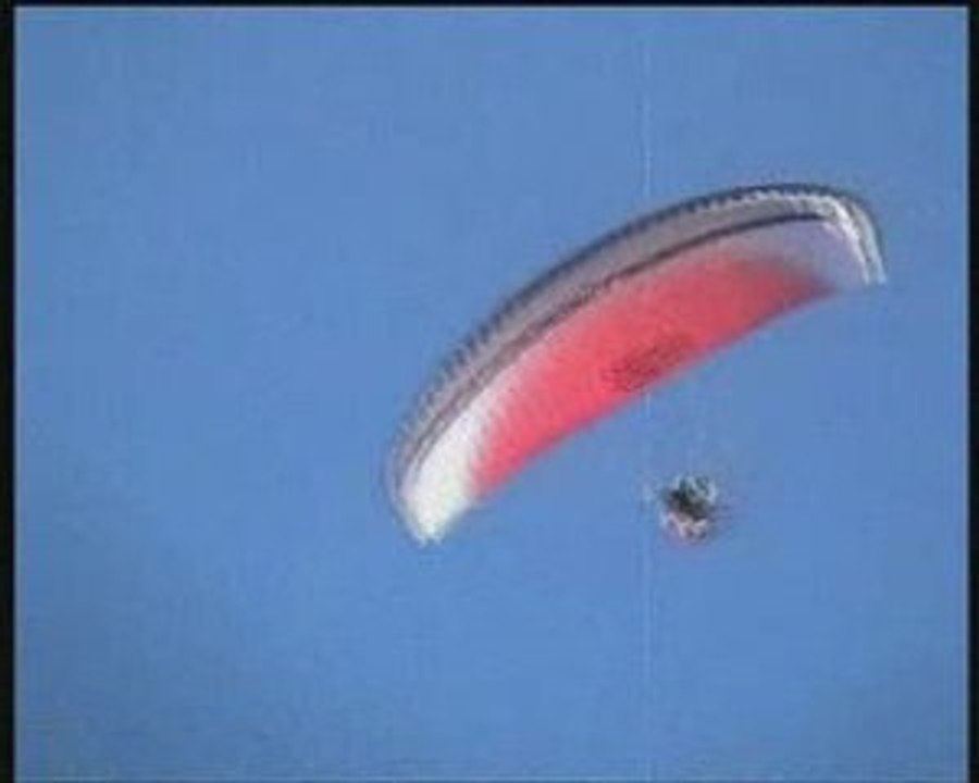 Medley de mes vols en paramoteur, juillet et aout 2009
