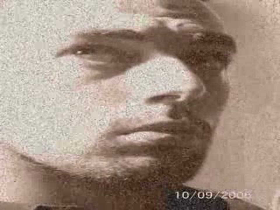 DEVANT LA GLACE OZ a.k.a OZONE