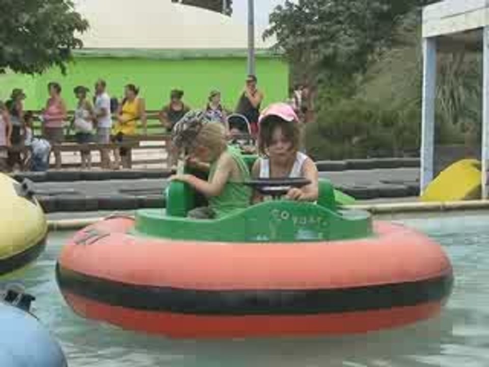 par quillons 26 AOUT 2009 KIDDY PARC/MVI_21