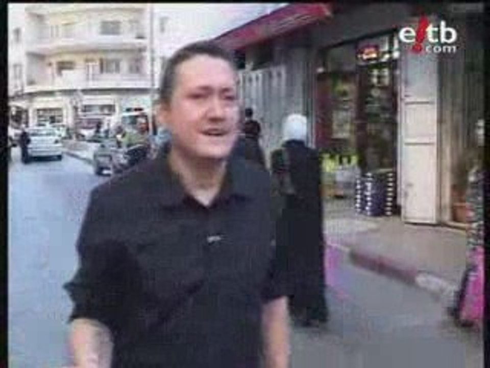 Fermin Muguruza presenta su documental en Palestina