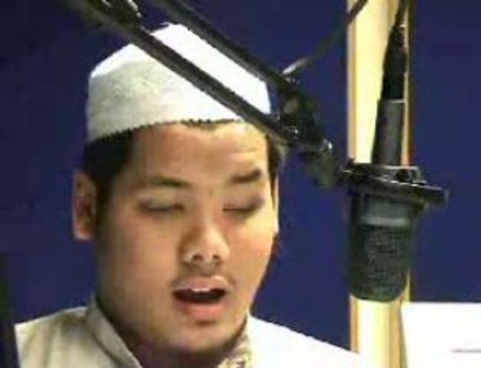 Etudiant aveugle récitant sourate Rahman