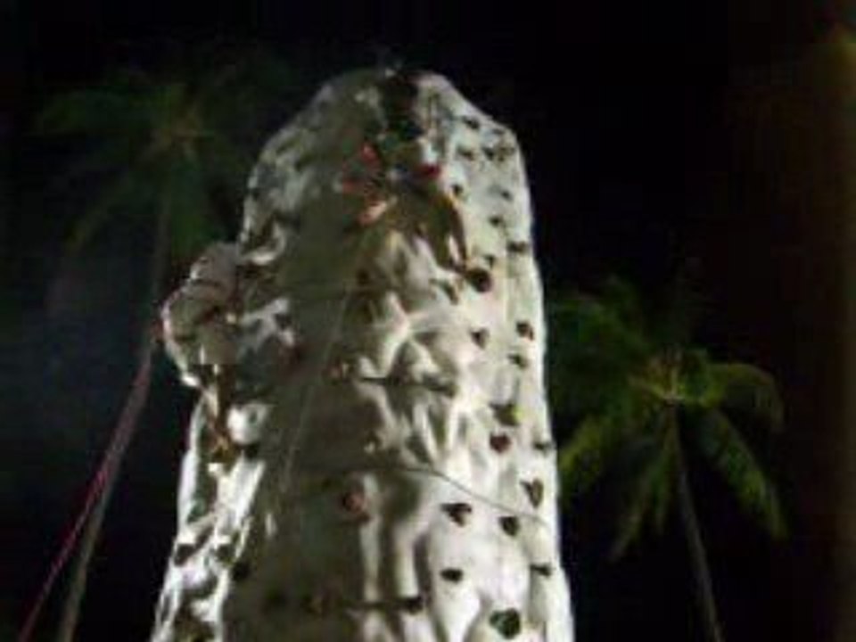 Rock climbing hawaii style 4th of july