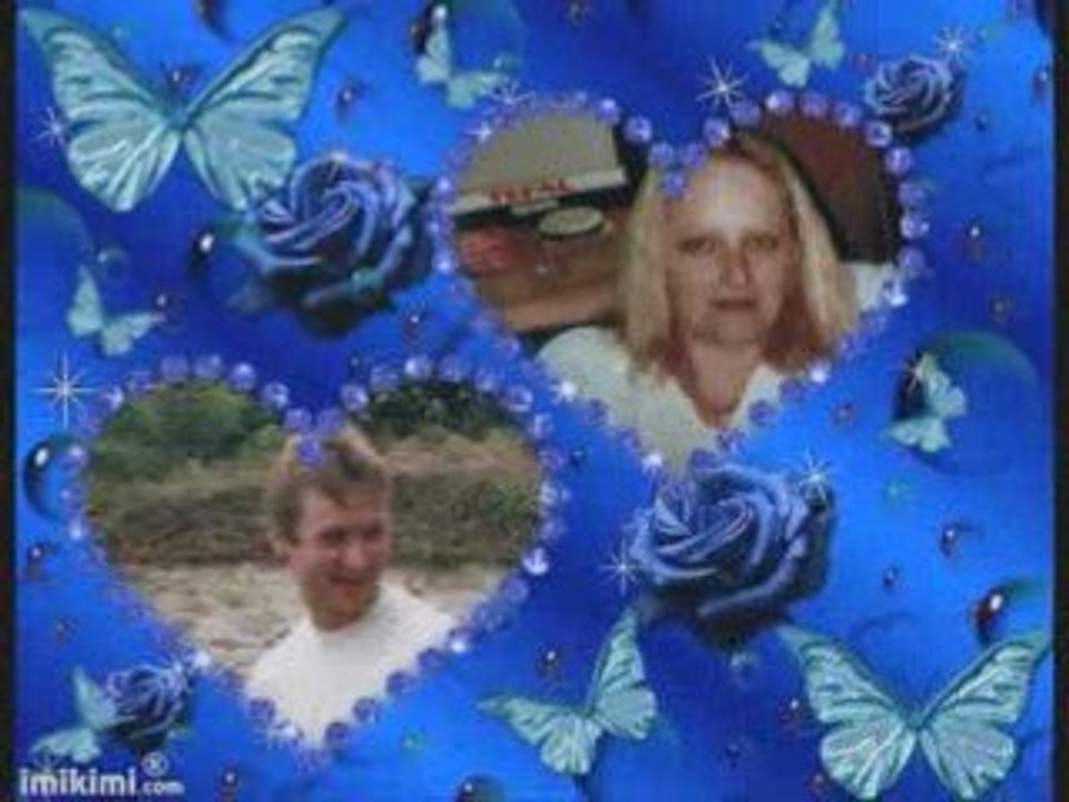 NOTRE PETITE FAMILLE