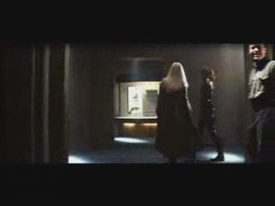 MUST SEE - Spiderman VS X-Men, fun Advert