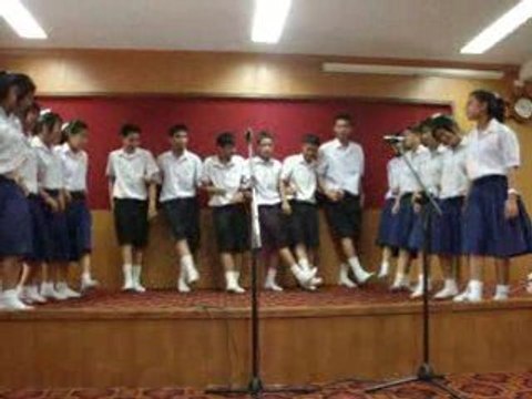 Si tu es triste,q tu as un gros chagrin,tu sais qu'il existe