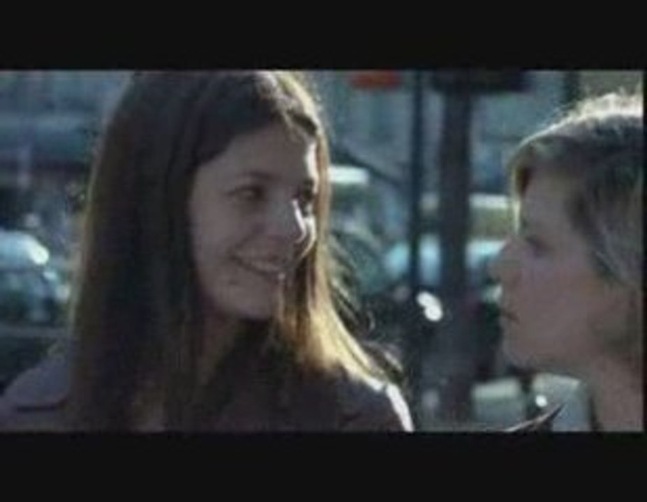 NON MA FILLE, TU N'IRAS PAS DANSER Bande Annonce du Film