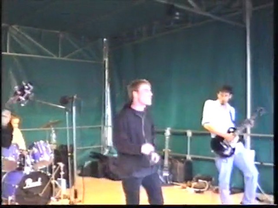 Heaven: The Bends (live 14 aug'1999)