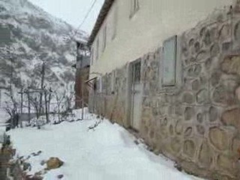 BAŞBAĞLAR KÖYÜ MUHTAR VİDEO 1