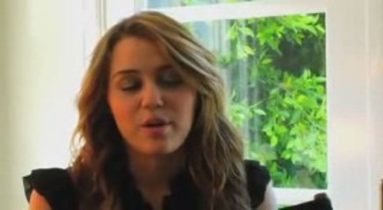 Making Photoshoot Miley Cyrus And Max Azria Clothing Line