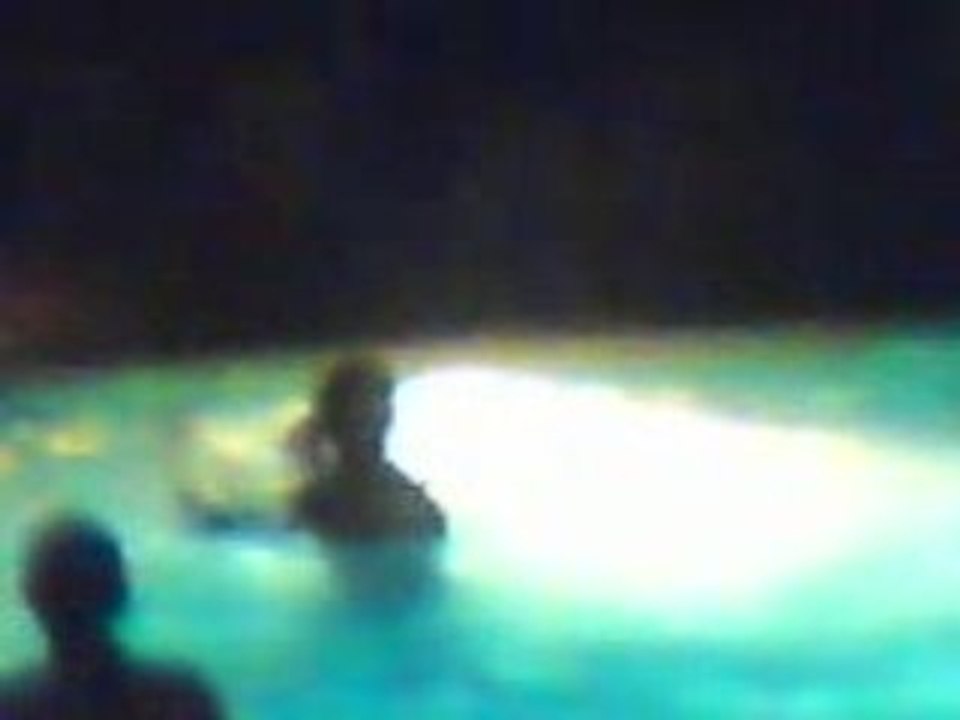 greg a la disco piscine haie pénée