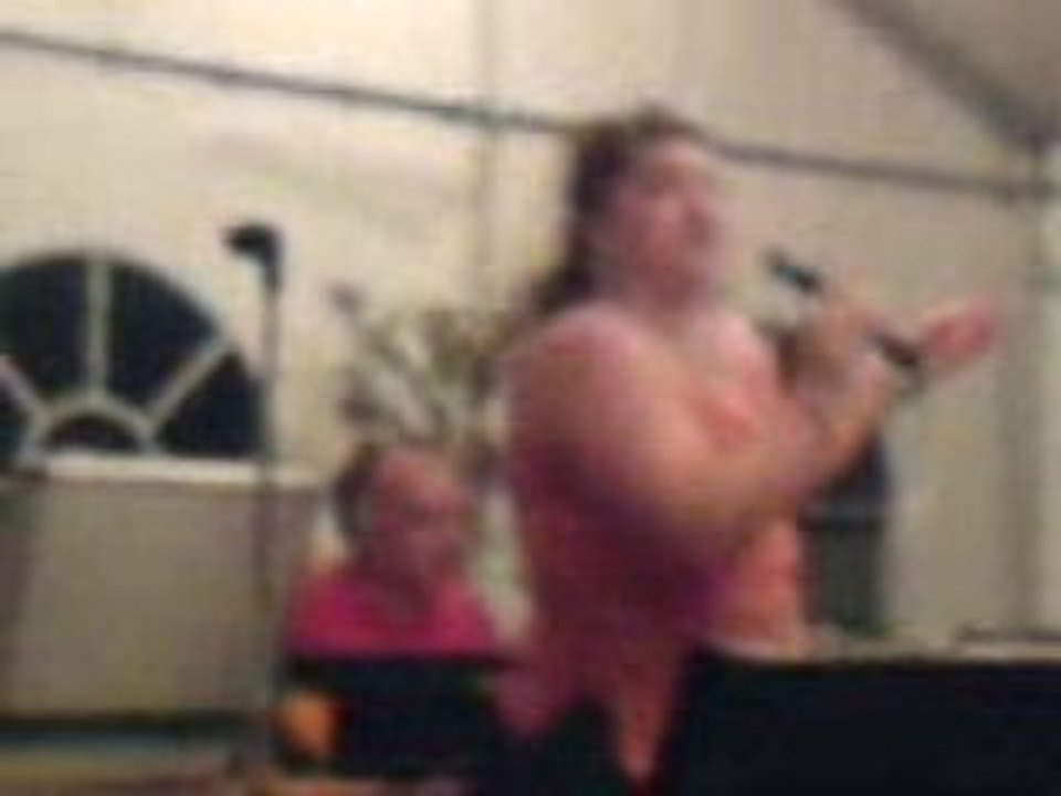 virginie chante piaf