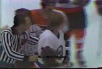Bob Nystrom vs Mel Bridgman NO GO FLYERS vs ISLANDERS
