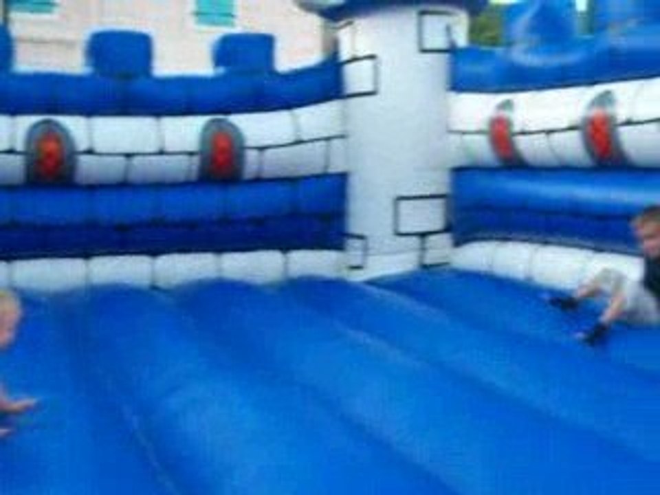 chateau gonflable 15 aout 2009 bis 039