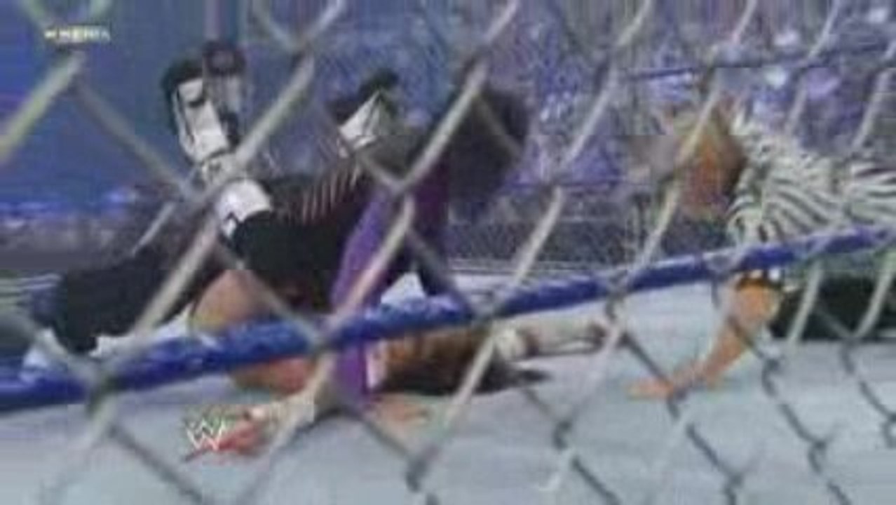 Jeff Hardy Vs CM Punk Steel Cage Match Part 1