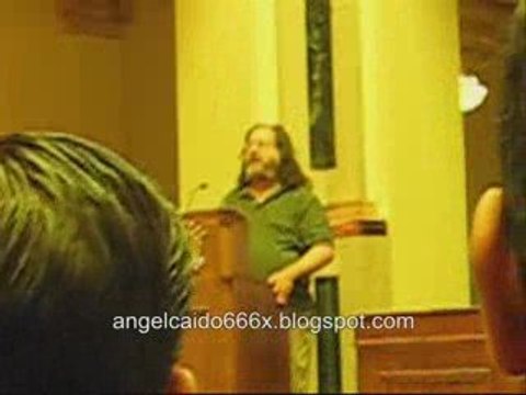 Conferencia Richard Stallman en Bolivia sobre Patentes 3