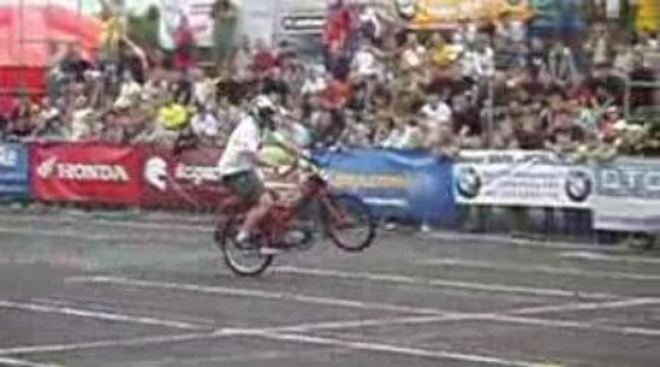 Stunt GP Bydgoszcz 2009 - Romet Komar i MZ ETZ 150