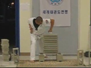 Il casse pas des briques