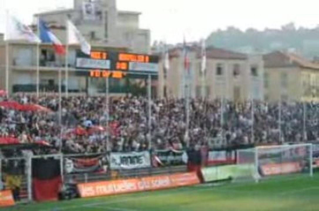 OGC Nice / Montpellier 29 Aout 2009 Suceurs