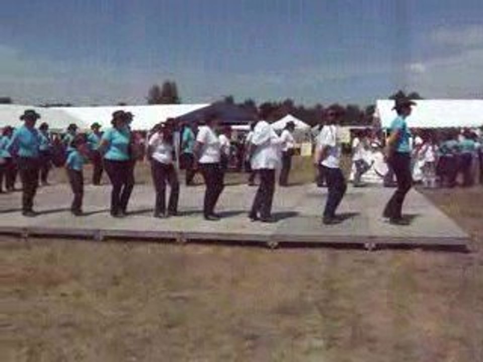 RAINBOWS Démo finale du Festival Country LE BARP 2009