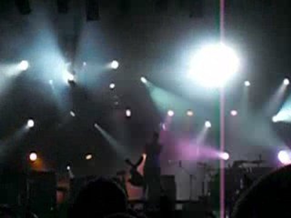 Deftones-Nosebleed Live Cabaret Vert 2009