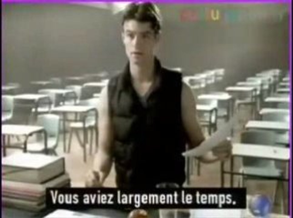 Un étudiant rend sa copie en retard mais a un réflèxe génial