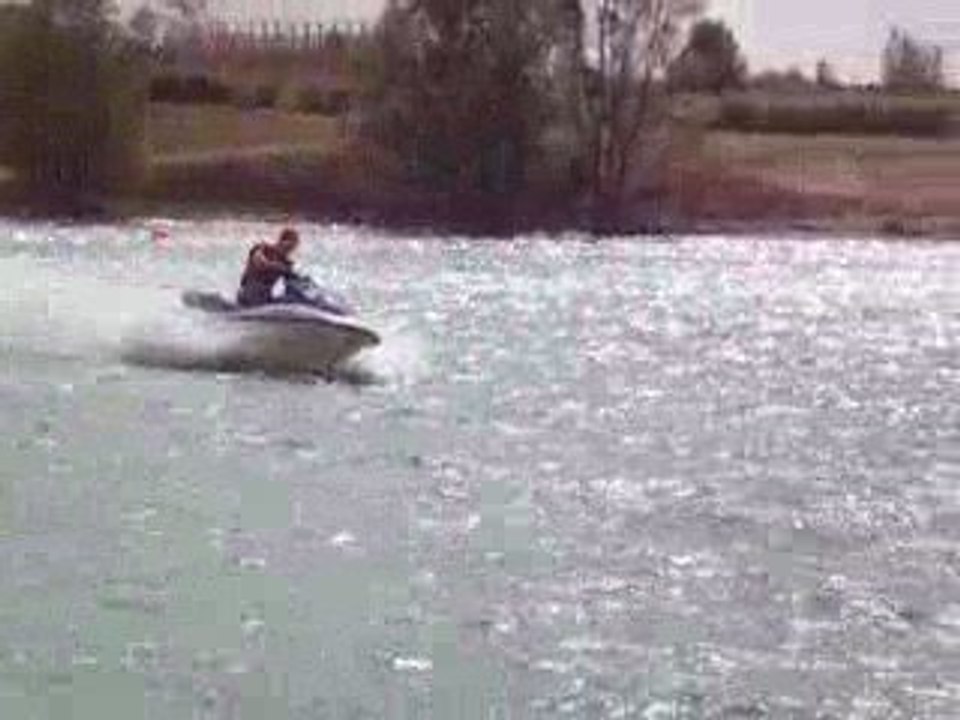 moi en jet ski au circuit de l'europe en kawasaki 900 stx