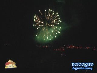 Скачать видео: Fuochi d'Artificio 2009 a Badolato...