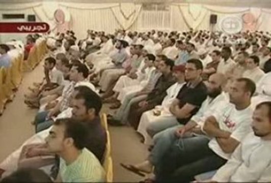 فضيلة الشيخ محمد العريفي حفظه الله يسأل فرنسي نصراني سؤالين