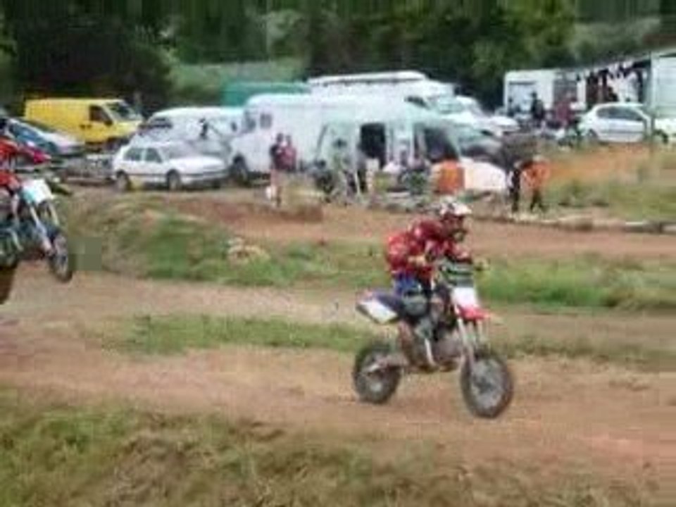 ptite video du mollay de la ptite bandes