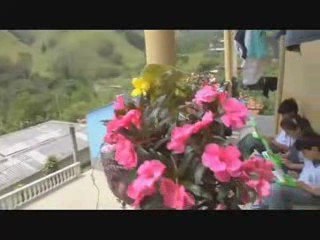 Maureen Orth's School Gets Laptops