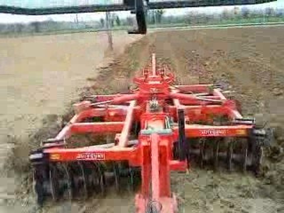 Fendt 820 cover crop Quivoange 4m