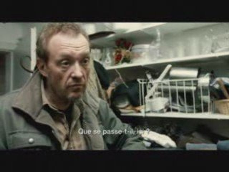 Bienvenue à Cadavres-les-bains (bande annonce vostfr)