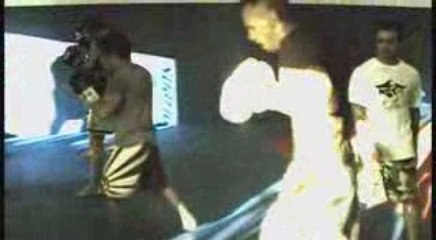 Kris Kyle Kicking Heavy Bag - Subfighter Trainining