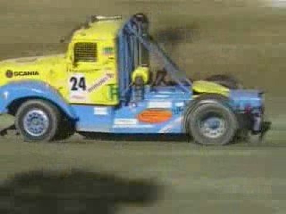 finale  camions cross a st junien-87