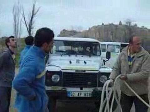 KAPADOKYA DA BOLAN ve BALONLA UÇUŞ ( KAPADOKYA BALON -4- )