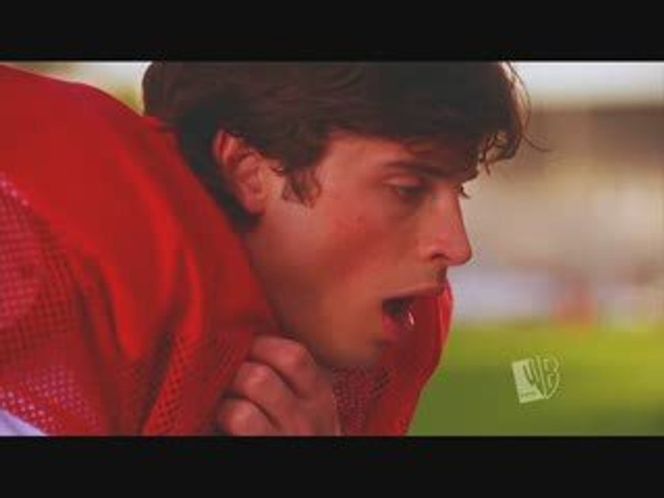 Smallville 4x4 Season 4 Episode 4 Devoted part 1