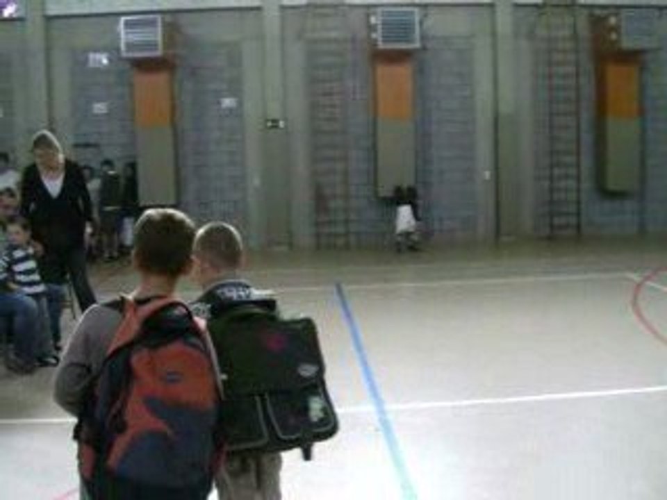 nora a l ecole 02