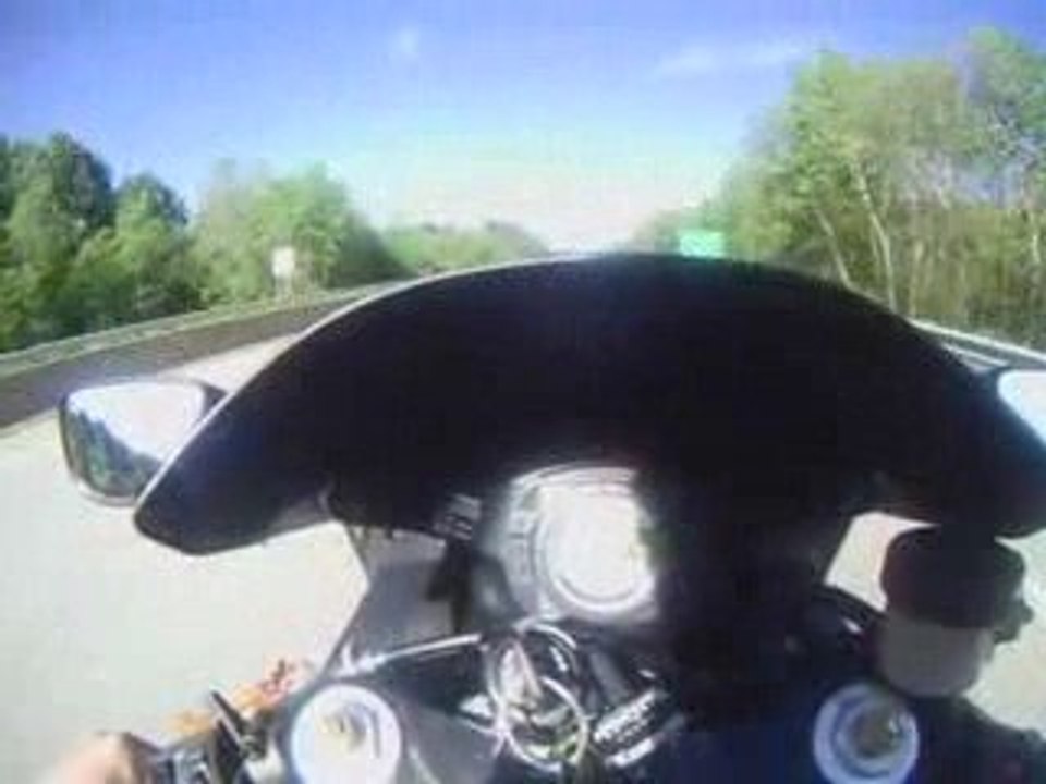 greg1 001.AVI