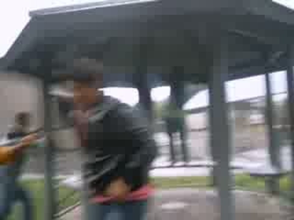 Zone 6, les handicapés (l) haha