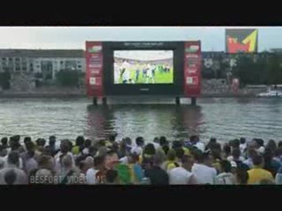 Fans  WM 2006 Frankfurt Germany von BESFORT VIDEO M1