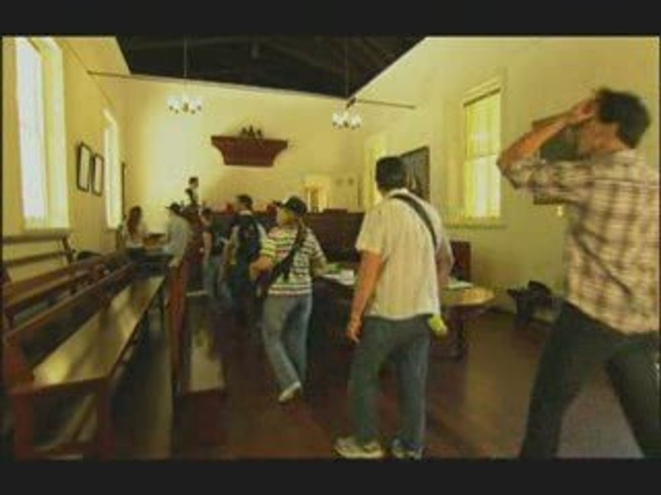 Postcards WA – Explore Perth on a Walking Tour